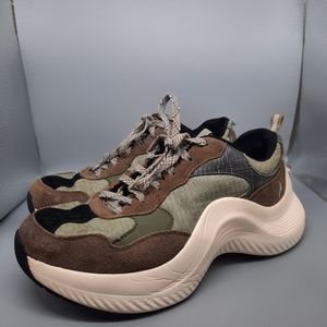 Womens size 9 Skechers Sierra Running shoes Olive